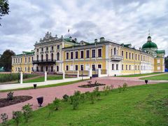 Экскурсии в Путевой дворец Тверь